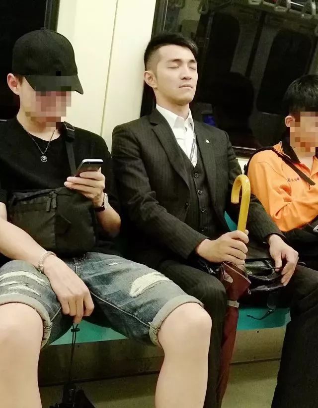 銷售職業裝定制廠家 銷售職業裝定制廠家