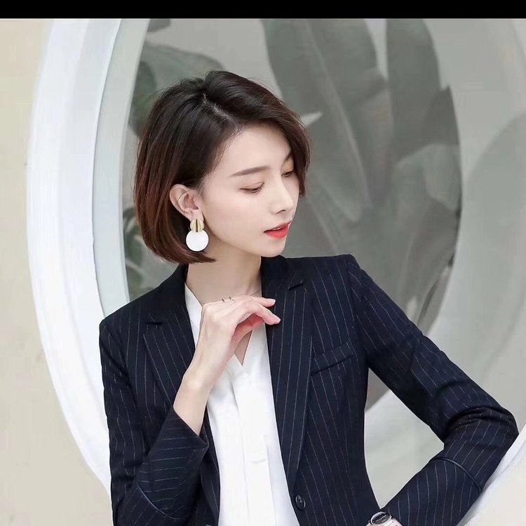 企業(yè)員工職業(yè)裝定制